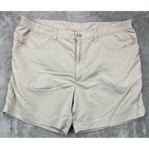 Patagonia Men's Shorts XXL Beige Golf Chino‎ Flat Front Nylon Hike